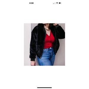 NWT Sage The Label Women's Cropped FAUX FUR Bomber Jacket Black SMALL‎ Fire 🔥